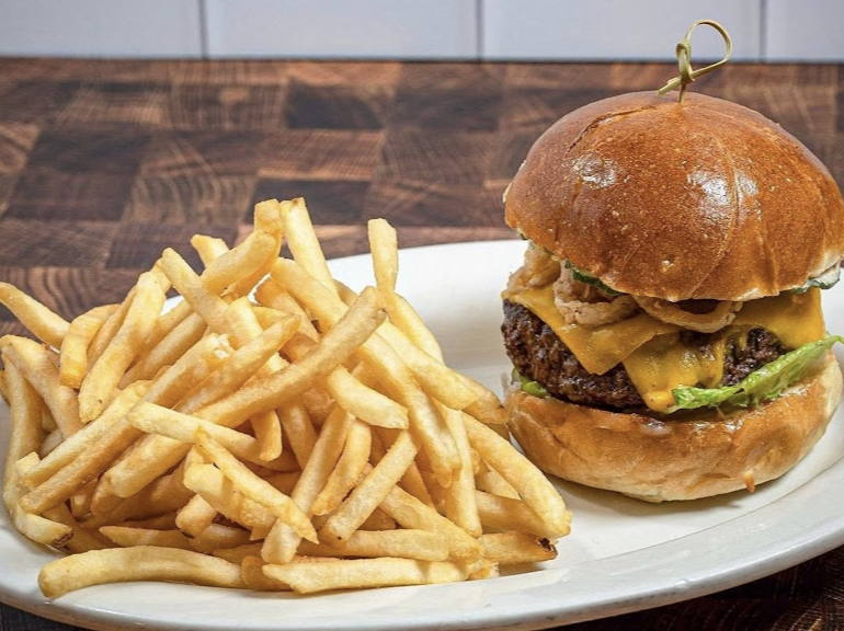 The Smith (Lincoln Square) signature dishes Spicy Salmon Tartare
Smith Burger
Benedict Johnny